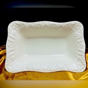 Bizzirri white serving dish, made in Italy.